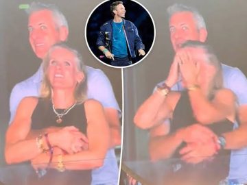 Coldplay Kiss Cam